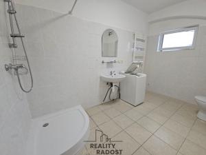 Pronájem bytu 1+kk, Hodonín, Smetanova, 37 m2
