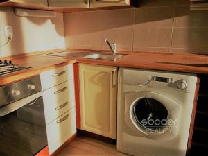 Pronájem bytu 2+kk, Praha - Michle, Přímětická, 51 m2