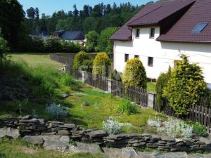 Prodej rodinného domu, Lomnice - Tylov, 330 m2