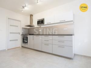 Pronájem bytu 2+1, Ostrava, Balcarova, 68 m2