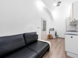 Pronájem bytu 1+1, Praha - Nové Město, Truhlářská, 42 m2