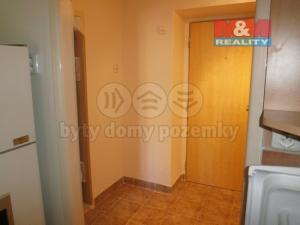 Pronájem bytu 1+1, Pardubice - Bílé Předměstí, Na Okrouhlíku, 30 m2