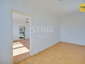 Prodej bytu 2+1, Uherské Hradiště, Derflanská, 44 m2