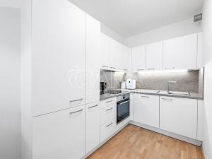 Pronájem bytu 2+kk, Praha, Schránilova, 52 m2
