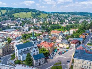 Pronájem bytu 2+1, Semily, Komenského náměstí, 65 m2
