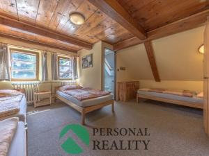 Prodej ubytování, Smržovka, Hřbitovní, 815 m2