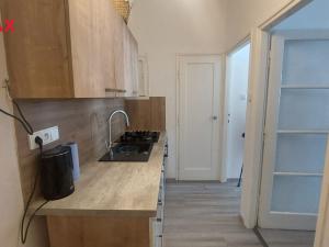 Pronájem bytu 2+kk, Praha - Břevnov, Patočkova, 44 m2