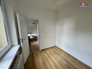 Pronájem bytu 2+kk, Třinec - Lyžbice, Dukelská, 36 m2
