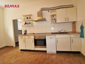 Prodej bytu 2+kk, Praha - Podolí, V podhájí, 48 m2