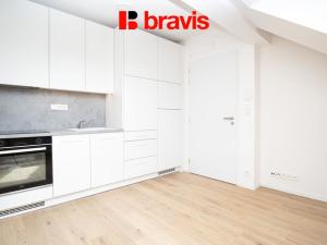 Pronájem bytu 1+kk, Brno, Zemkova, 20 m2