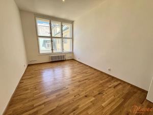 Pronájem bytu 2+kk, Praha - Staré Město, Národní, 68 m2
