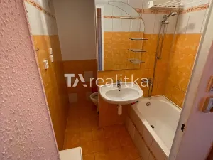 Pronájem bytu 1+kk, Ostrava, Milana Fialy, 33 m2