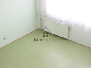 Prodej bytu 3+1, Jindřichův Hradec, sídliště Vajgar, 78 m2