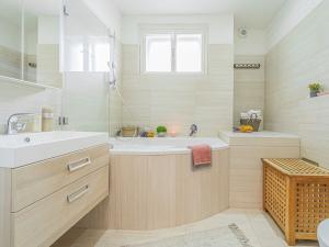 Prodej rodinného domu, Kladno, Žerotínova, 144 m2
