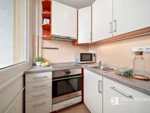 Prodej bytu 2+kk, Pardubice, Palackého třída, 49 m2