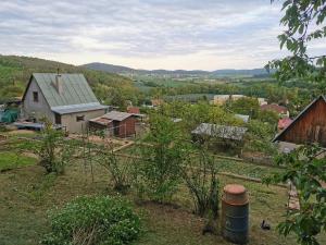 Pronájem chaty, Tišnov, Trnec, 200 m2