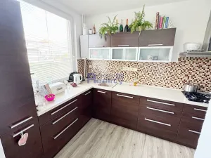 Prodej bytu 4+kk, Pardubice, Na Rybníčkách, 85 m2