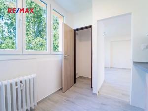 Pronájem bytu 2+1, Kolín, Družstevní, 55 m2