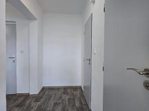 Pronájem bytu 3+1, Benešov, 69 m2