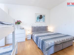 Prodej bytu 2+1, Slapy, 57 m2