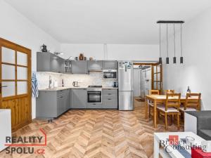 Prodej bytu 2+kk, Praha - Vinohrady, Pod Zvonařkou, 52 m2