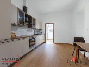 Pronájem bytu 2+kk, Plzeň - Jižní Předměstí, Krátká, 43 m2