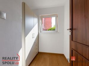 Pronájem bytu 2+kk, Plzeň - Jižní Předměstí, Krátká, 43 m2
