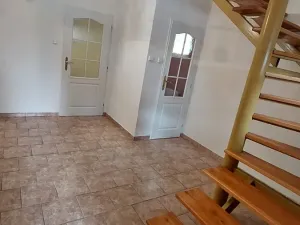 Pronájem rodinného domu, Věž, 120 m2
