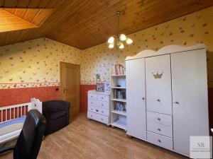 Prodej rodinného domu, Karlovy Vary, K Letišti, 160 m2