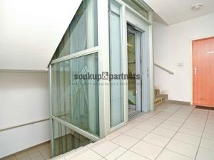 Pronájem bytu 1+kk, Praha - Libeň, Davídkova, 34 m2