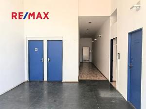 Pronájem kanceláře, Praha - Kobylisy, Horňátecká, 17 m2
