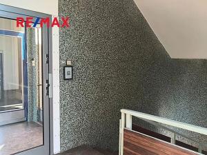 Pronájem kanceláře, Praha - Kobylisy, Horňátecká, 20 m2