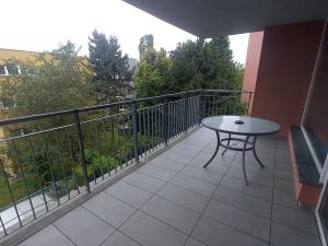 Pronájem bytu 1+kk, Praha - Troja, Vřesová, 36 m2