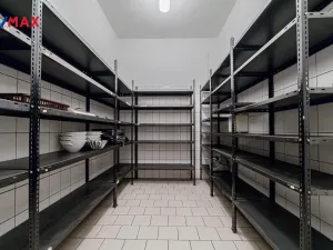 Prodej ubytování, Havířov - Šumbark, U Nádraží, 595 m2