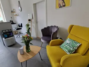 Pronájem obchodního prostoru, Třebíč, V. Nezvala, 46 m2