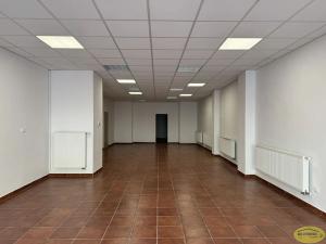 Pronájem obchodního prostoru, Kroměříž, Riegrovo náměstí, 101 m2