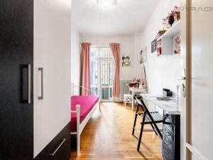 Pronájem bytu 4+1, Praha - Smíchov, Stroupežnického, 101 m2