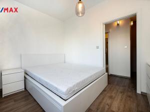 Pronájem bytu 2+kk, Písek - Hradiště, K Háječku, 43 m2