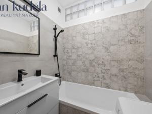 Pronájem bytu 2+1, Brno, Studená, 55 m2