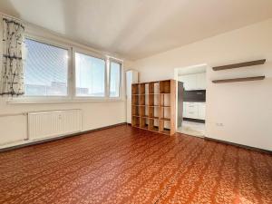 Pronájem bytu 2+1, Zlín, Moravská, 45 m2