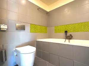 Pronájem bytu 1+kk, Praha, Milánská, 45 m2