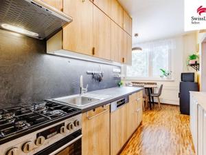 Prodej bytu 2+1, Hustopeče, Na Sídlišti, 57 m2