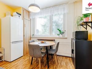 Prodej bytu 2+1, Hustopeče, Na Sídlišti, 57 m2