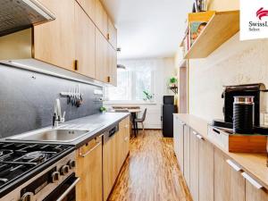 Prodej bytu 2+1, Hustopeče, Na Sídlišti, 57 m2