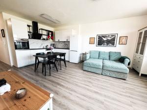 Prodej bytu 3+kk, Dašice, U Kasáren, 77 m2