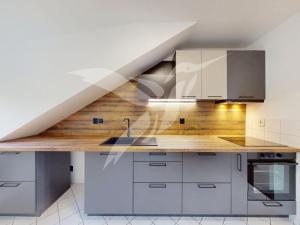 Pronájem bytu 3+1, Ostrov, Palackého, 86 m2