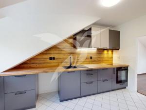 Pronájem bytu 3+1, Ostrov, Palackého, 86 m2