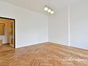 Pronájem bytu 1+1, Brno, třída Kpt. Jaroše, 42 m2