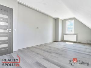 Prodej rodinného domu, Smolné Pece, 202 m2