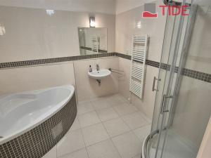 Pronájem bytu 4+1, Praha, Staroměstské náměstí, 170 m2